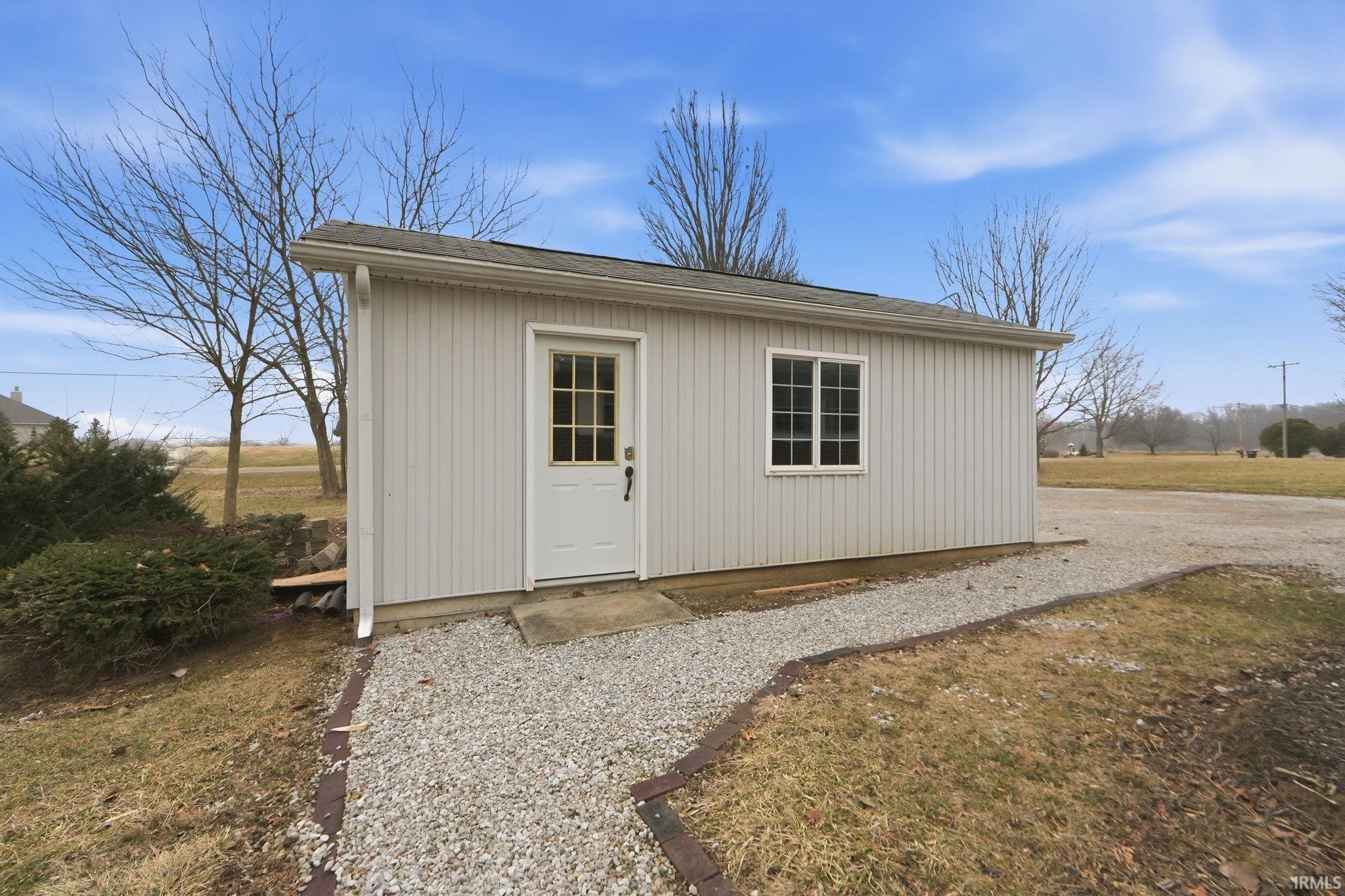 15019 Auburn Road Fort Wayne, IN 46845 - Photo 26 of 34 Gallery Image 26