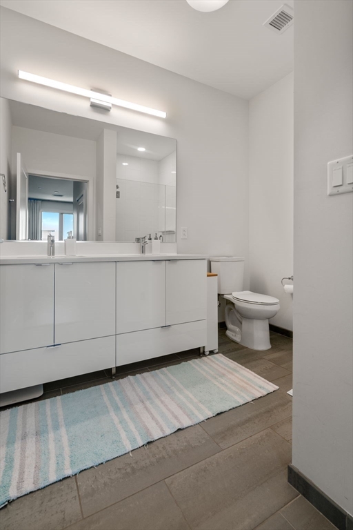 45 Lewis Street, Unit PH15 Boston, MA 02128 - Photo 15 of 41