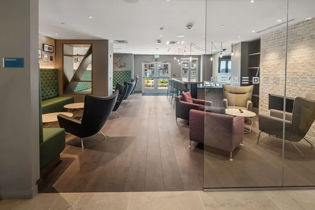 $1,269,000 | 45 Lewis Street, Unit PH15, Boston, MA 02128