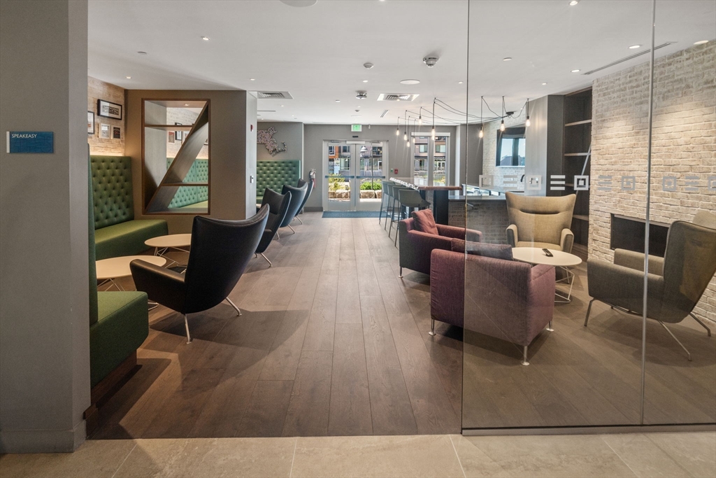 45 Lewis Street, Unit PH15 Boston, MA 02128 - Photo 17 of 41