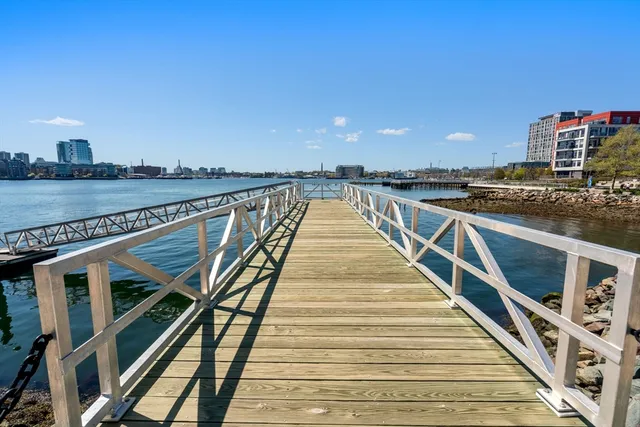 $1,269,000 | 45 Lewis Street, Unit PH15, Boston, MA 02128