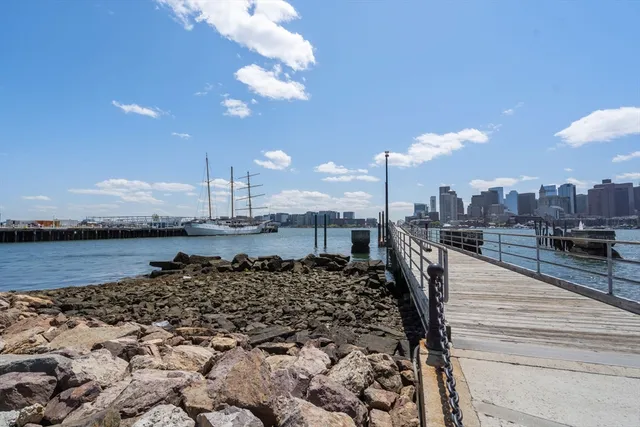$1,269,000 | 45 Lewis Street, Unit PH15, Boston, MA 02128