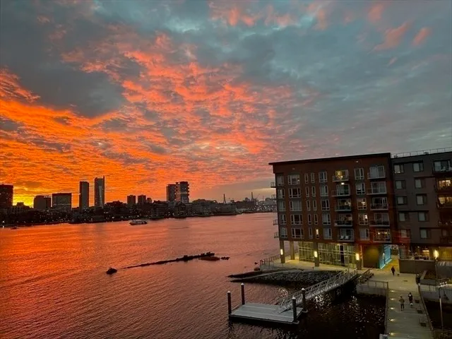 $1,269,000 | 45 Lewis Street, Unit PH15, Boston, MA 02128