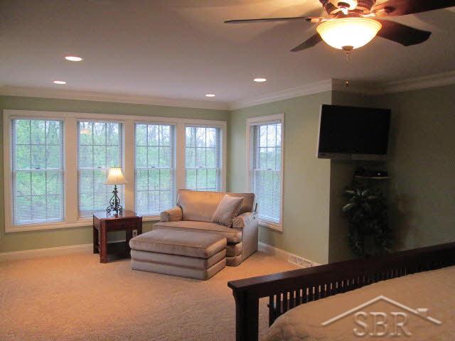 4740 Hackett Road Saginaw, MI 48603 - Photo 14 of 26 20362148-13.JPG