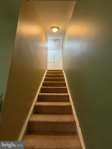 $389,990 | 521 Northern Spy Drive, Linden, VA 22642