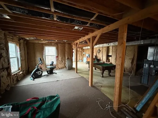 $389,990 | 521 Northern Spy Drive, Linden, VA 22642