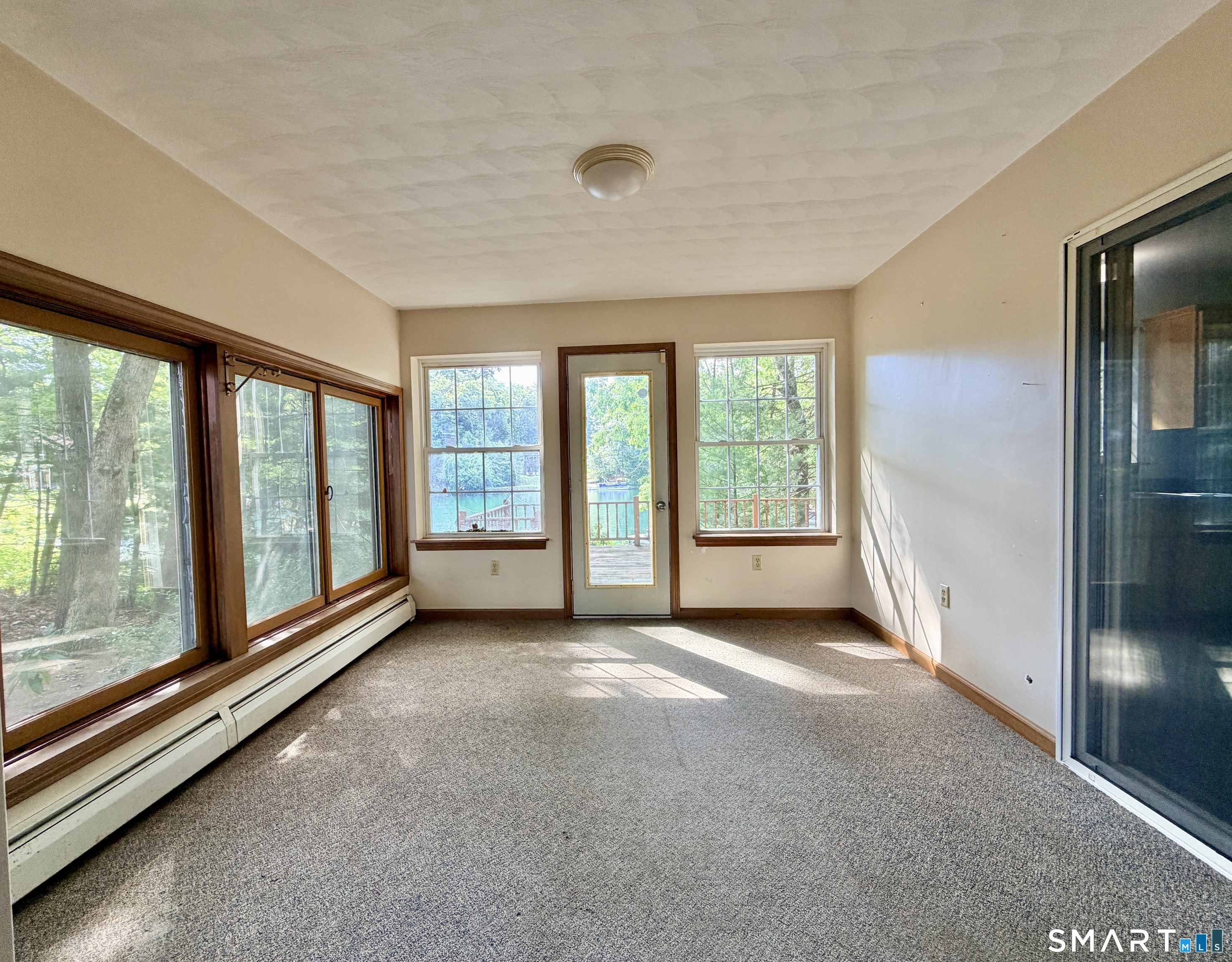 111 Island Road Killingly, CT 06241 - Photo 9 of 26 Gallery Image 9