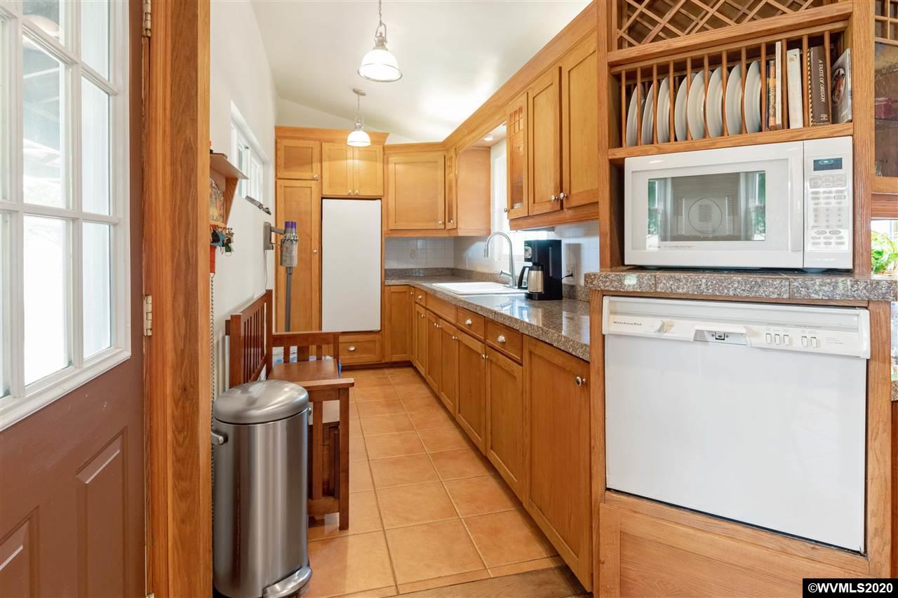 11545 Helmick Road Monmouth, OR 97361 - Photo 15 of 40