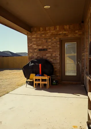 a bench sitting in front of a building