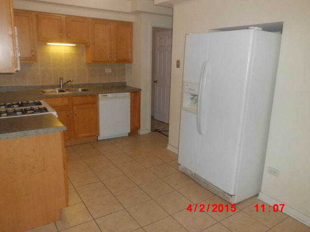 6348 Washington Street, Unit 3B Chicago Ridge, IL 60415 - Photo 4 of 9