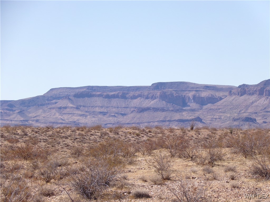 Lot 193 West Hopi Road Golden Valley, AZ 86413 - Photo 5 of 32 a view of mountains and valleys