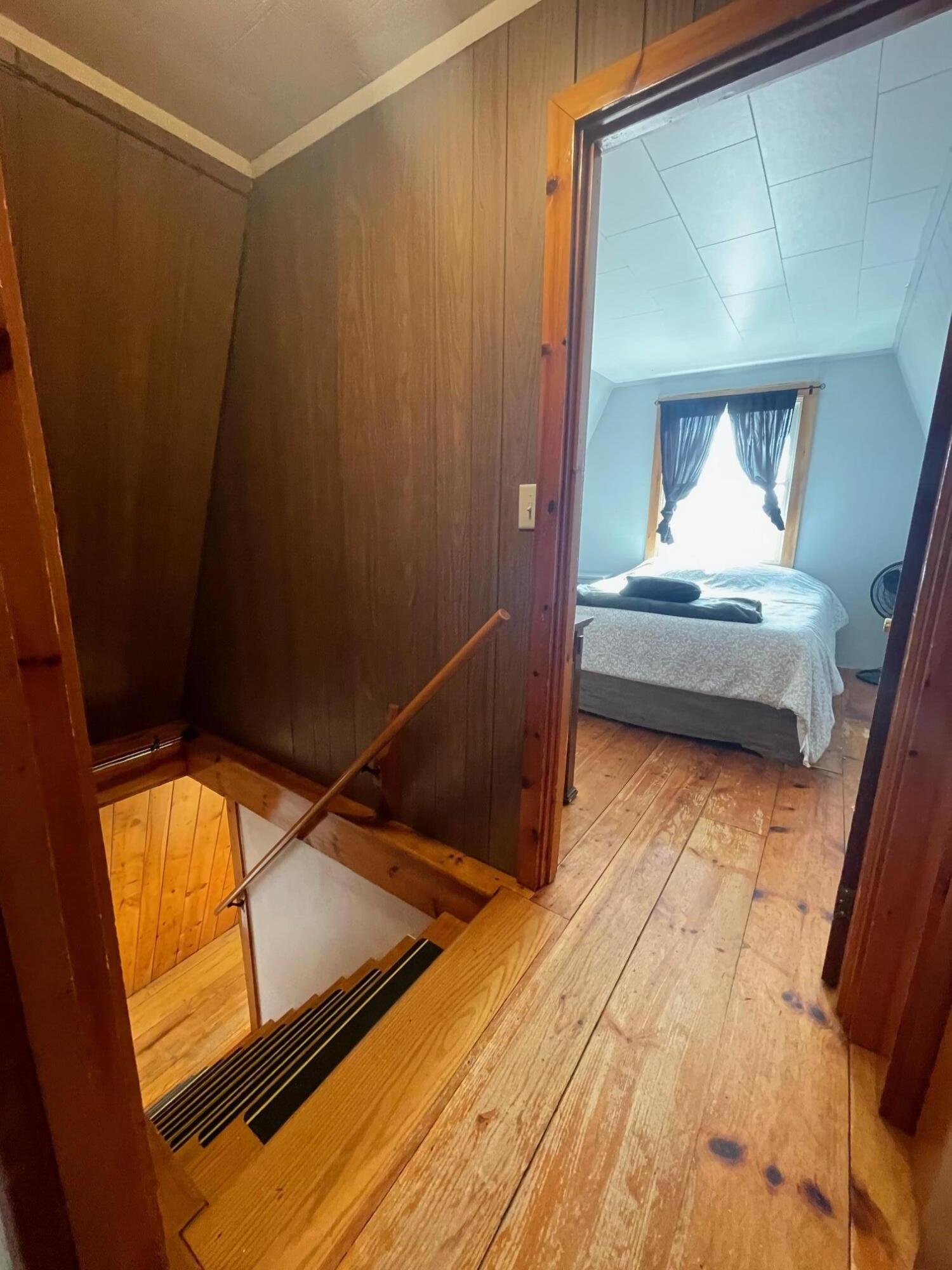 216 Bowdoinham Road Sabattus, ME 04280 - Photo 31 of 34 216upstairs.1image3