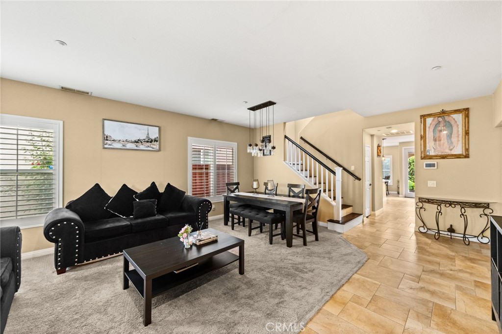 4065 Garvey Way Riverside, CA 92501 - Photo 8 of 43
