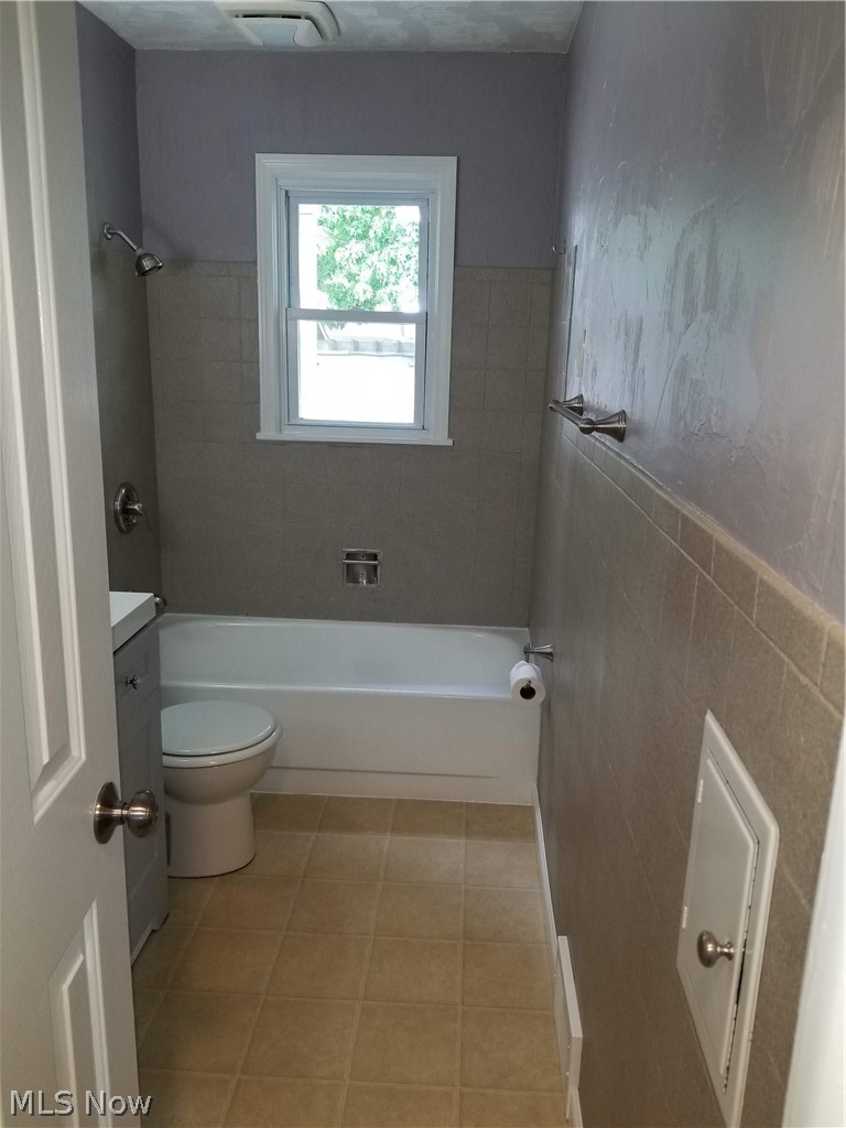 18538 Sheldon Road Brook Park, OH 44142 - Photo 13 of 23 Gallery Image 13