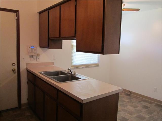 1681-1683 Durbridge Road Columbus, OH 43229 - Photo 12 of 25