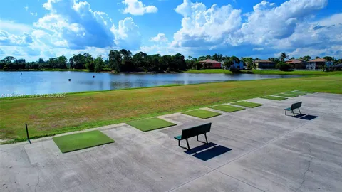 $559,000 | 1579 Briar Oak Drive, Royal Palm Beach, FL 33411