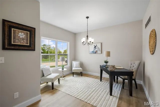 $439,900 | 989 Brookfield Chase Court, Florissant, MO 63031