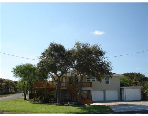 14201 Playa Del Rey Corpus Christi, TX 78418 - Photo 2 of 10