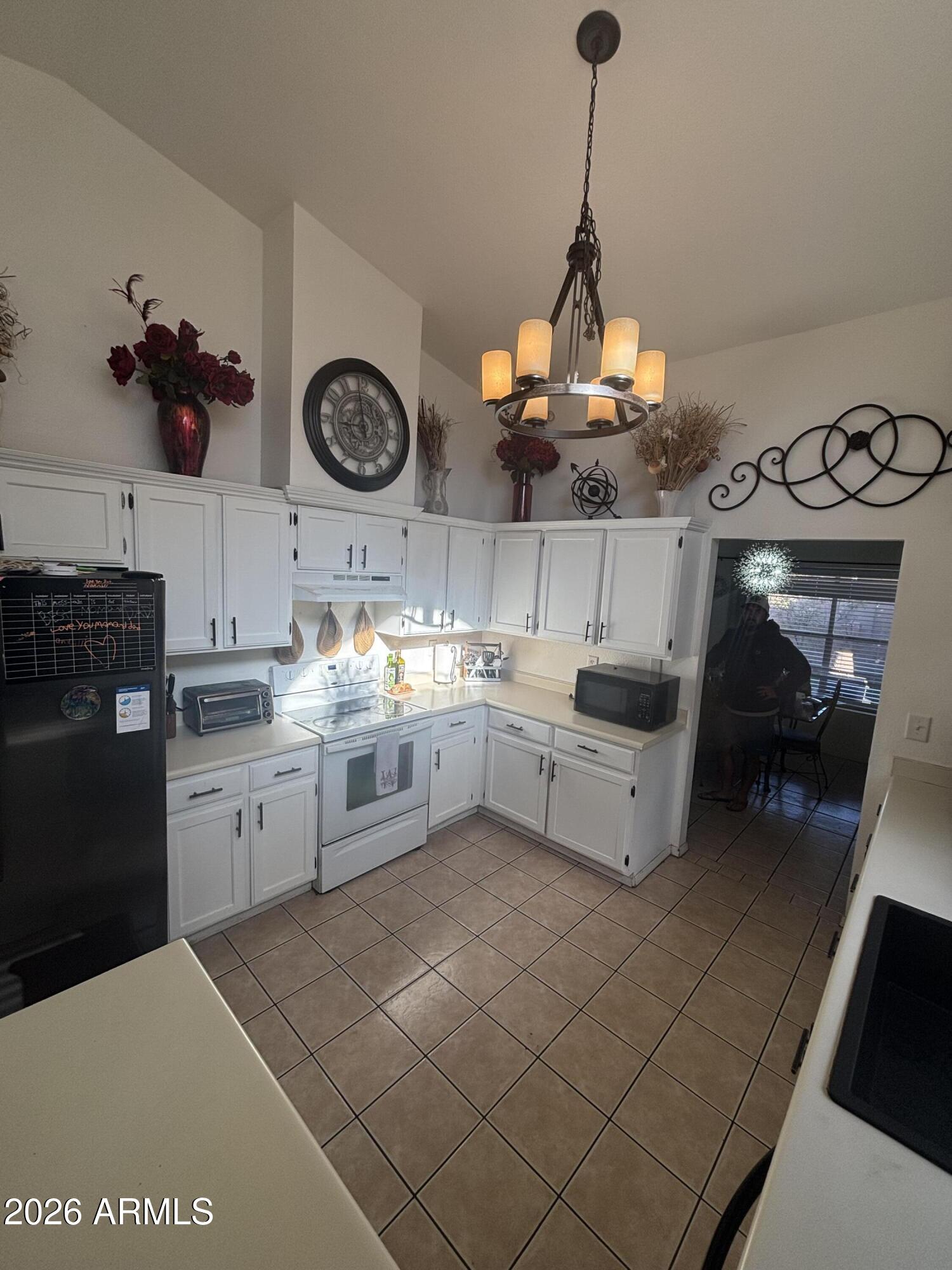 9002 West Coronado Road Phoenix, AZ 85037 - Photo 12 of 48 IMG_8076