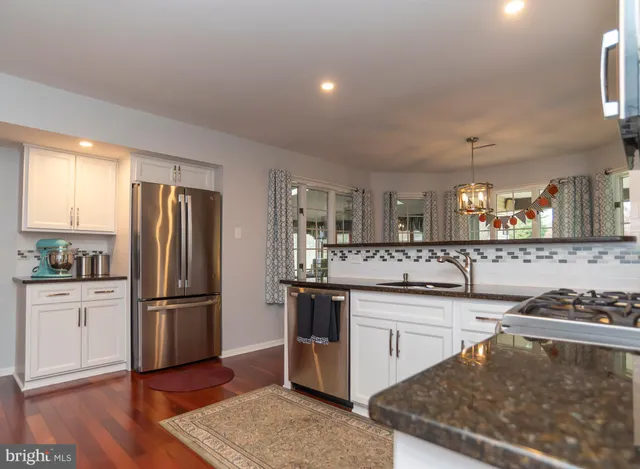 $950,000 | 9616 Eden Hall Lane, Philadelphia, PA 19114