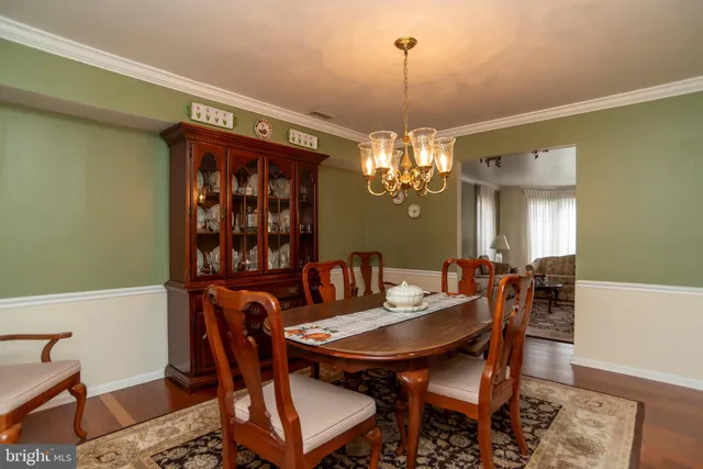 $950,000 | 9616 Eden Hall Lane, Philadelphia, PA 19114