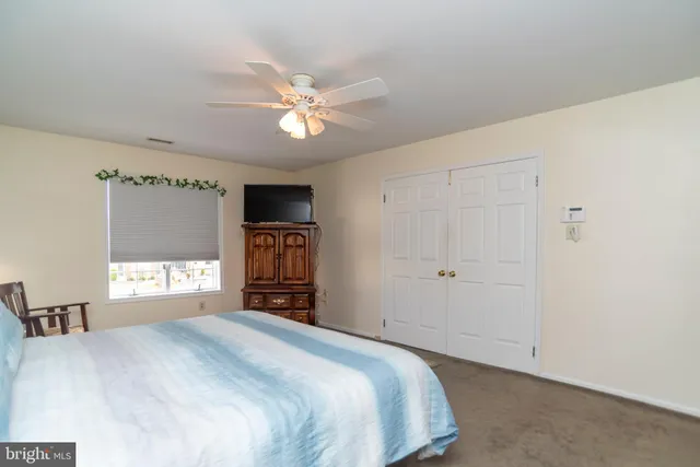 $950,000 | 9616 Eden Hall Lane, Philadelphia, PA 19114