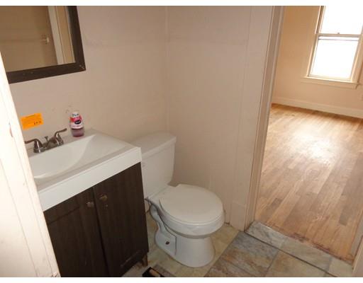 27 Wesson Street Springfield, MA 01108 - Photo 6 of 16