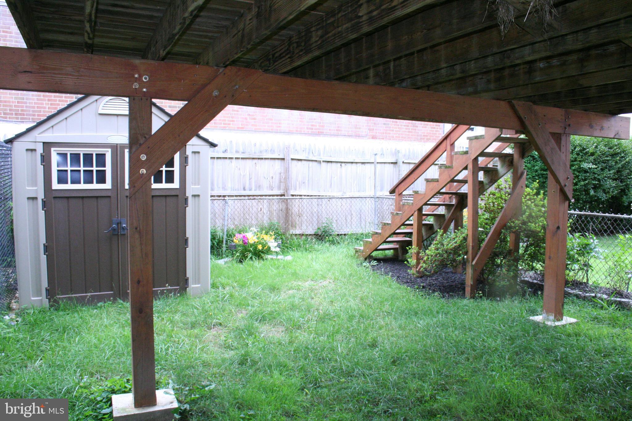 3861 Fairdale Road Philadelphia, PA 19154 - Photo 32 of 33 Backyard