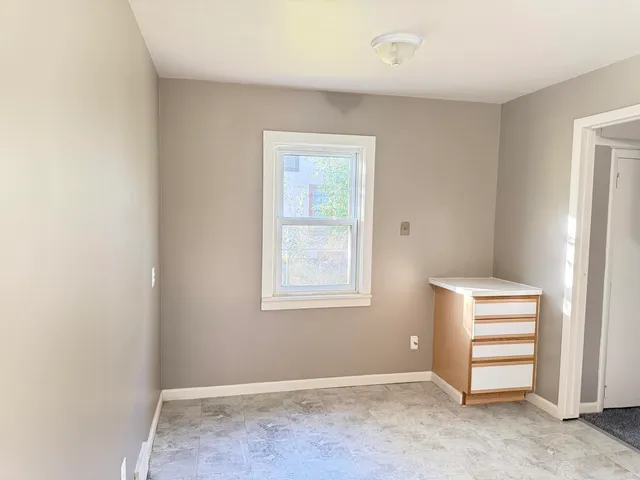 $225,000 | 22851 Colgate Street, Farmington, MI 48336