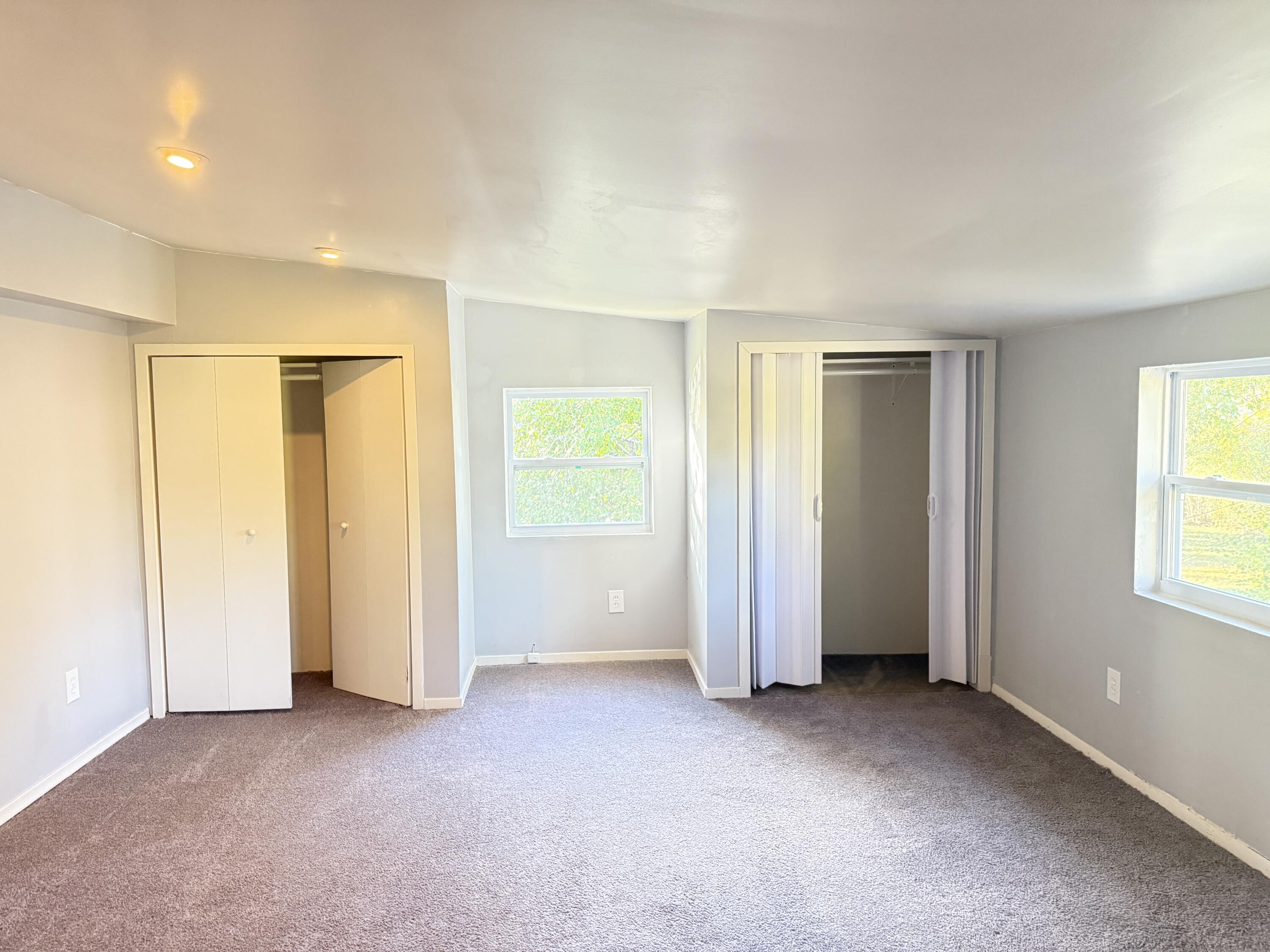 22851 Colgate Street Farmington, MI 48336 - Photo 15 of 21 IMG_5487