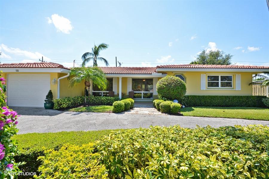 133 Southwest 8th Terrace Boca Raton, FL 33486 - Photo 1 of 18 Front Exterior