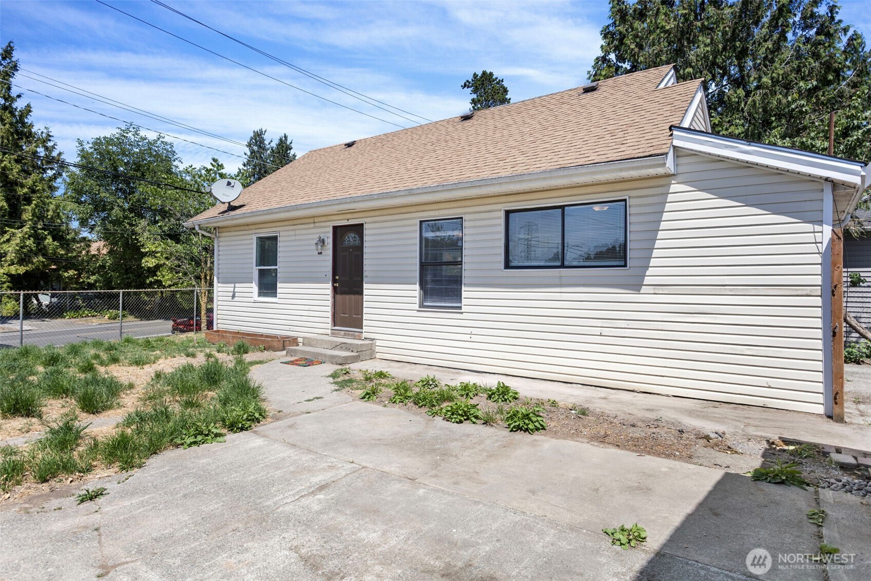 8614 Renton Avenue South Seattle, WA 98118 - Photo 1 of 19