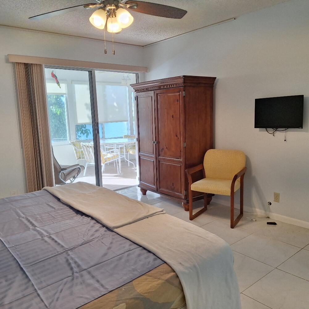 2024 Wolverton East Boca Raton, FL 33434 - Photo 8 of 35 primary bedroom..