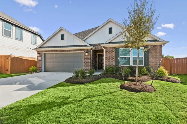 $350,990 | 14129 Baikal Mnr Drive, Santa Fe, TX 77510