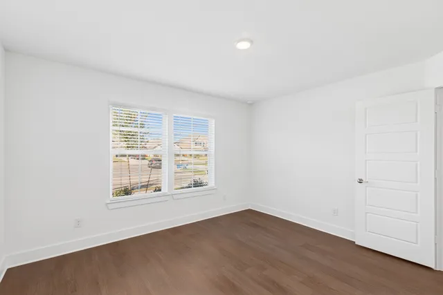 $350,990 | 14129 Baikal Mnr Drive, Santa Fe, TX 77510