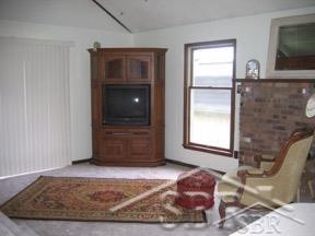 262 South Geneva Road Shepherd, MI 48883 - Photo 3 of 18 31231851-2.JPG