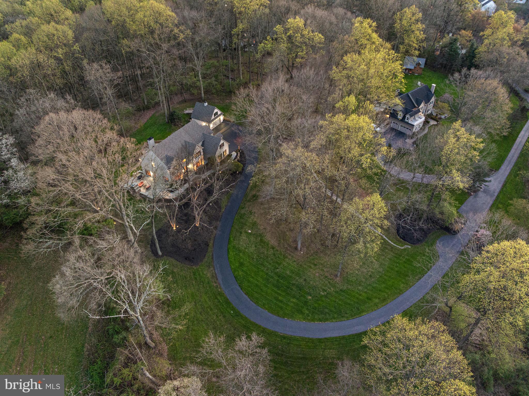 1714 Hickory Hill Road Chadds Ford, PA 19317 - Photo 6 of 82 Driveway