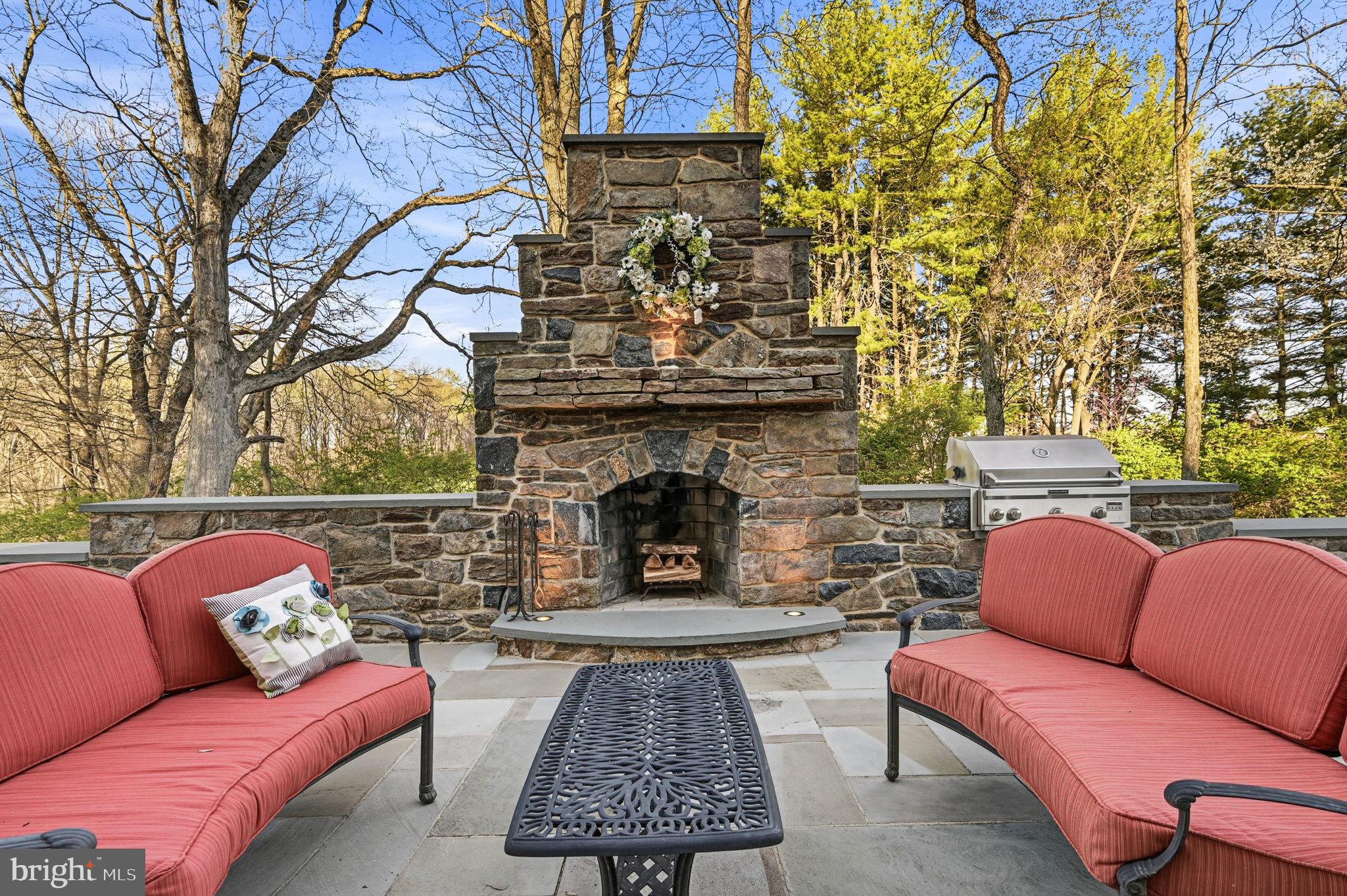 1714 Hickory Hill Road Chadds Ford, PA 19317 - Photo 64 of 82 Side Patio