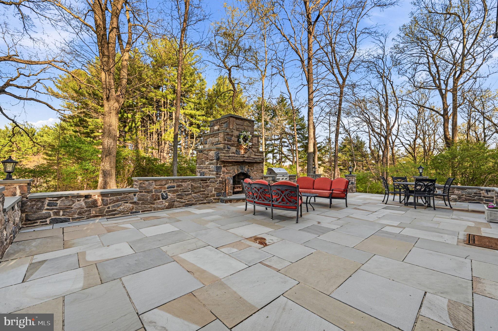 1714 Hickory Hill Road Chadds Ford, PA 19317 - Photo 65 of 82 Side Patio