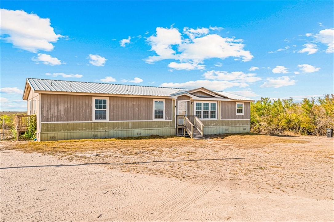 170 Polzin Ranch Road George West, TX 78022 - Photo 2 of 28