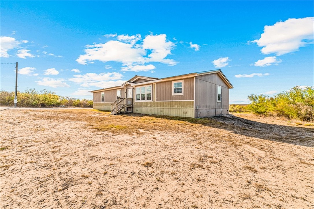 170 Polzin Ranch Road George West, TX 78022 - Photo 3 of 28
