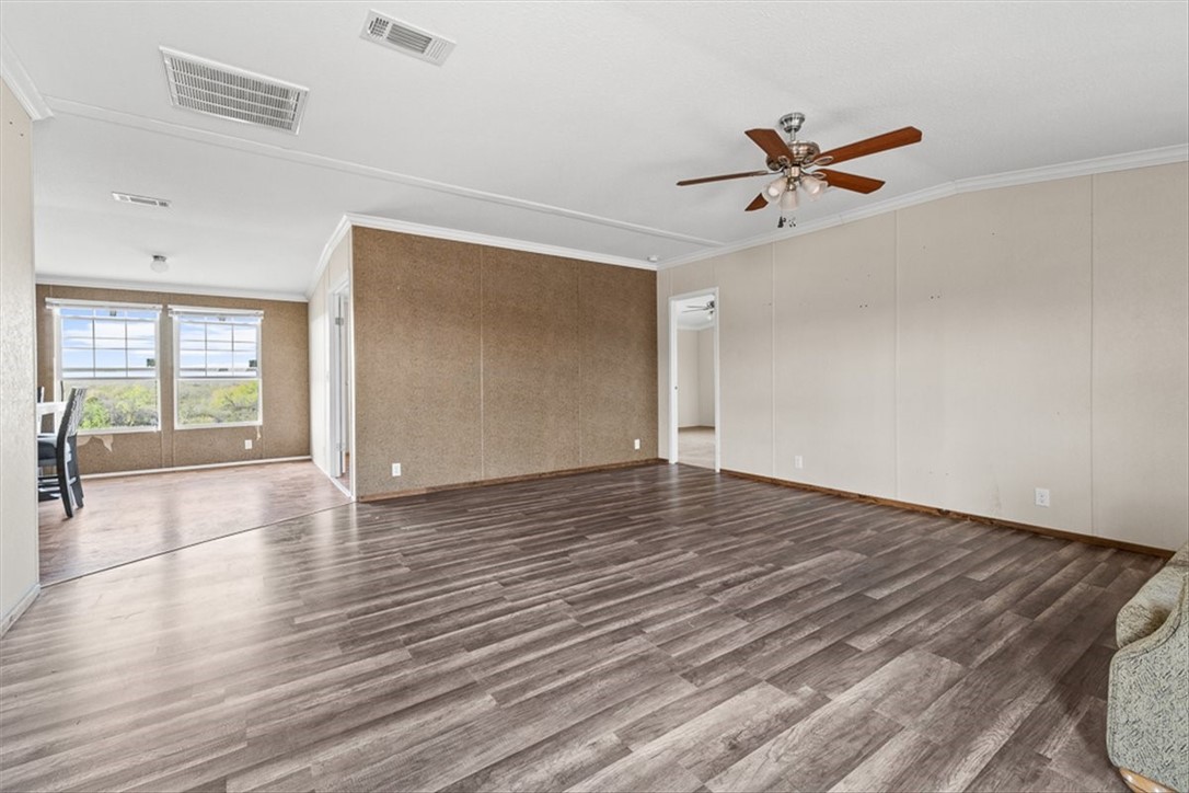 170 Polzin Ranch Road George West, TX 78022 - Photo 8 of 28