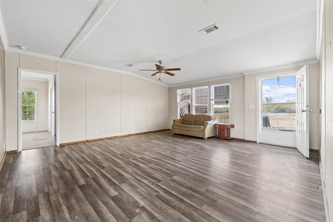 170 Polzin Ranch Road George West, TX 78022 - Photo 9 of 28