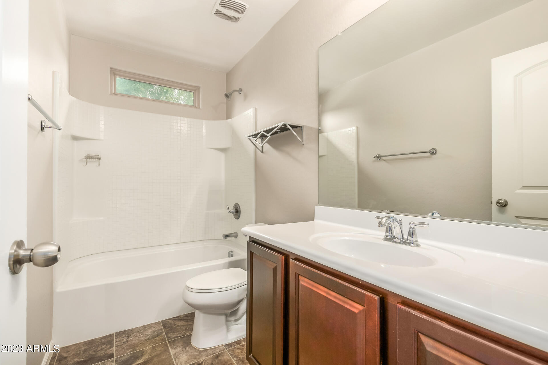 7729 West Giles Road Phoenix, AZ 85035 - Photo 34 of 41 32 - Giles