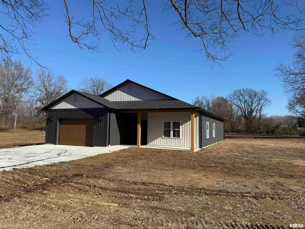 $270,000 | 333 South Hanseman Street, Carbondale, IL 62901