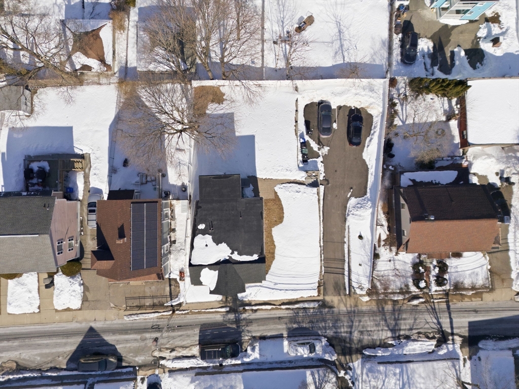 498 Beech Street Boston, MA 02131 - Photo 23 of 35