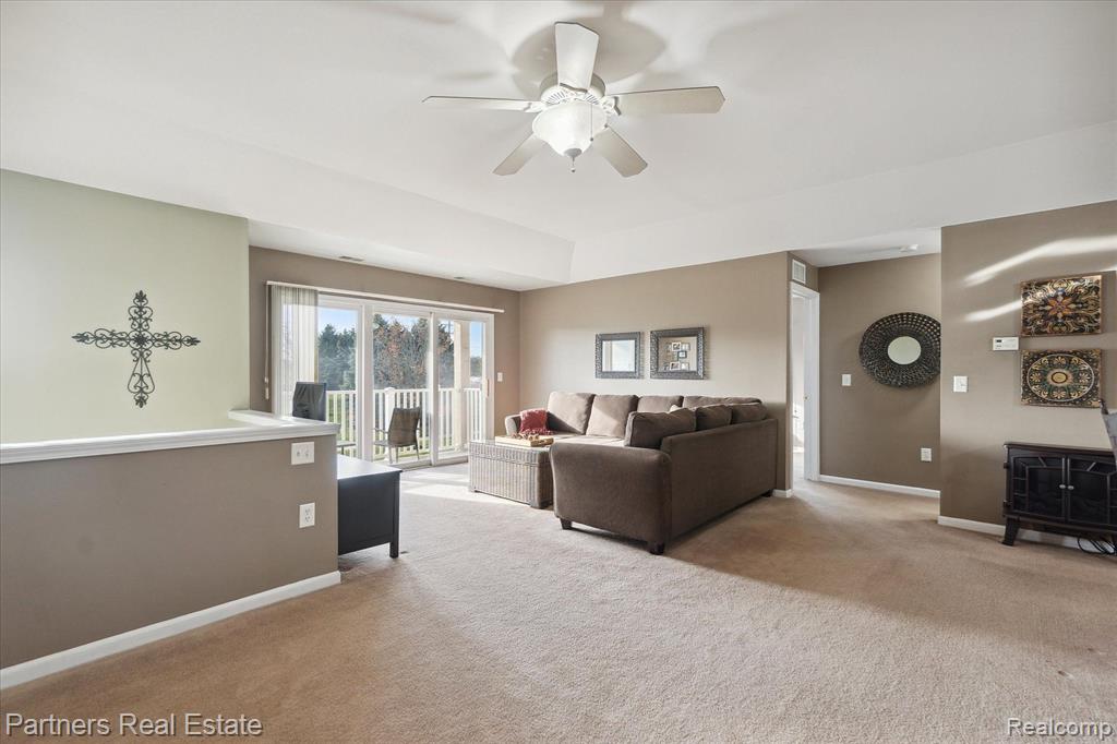 4007 Hampton Ridge Boulevard Howell, MI 48843 - Photo 6 of 28