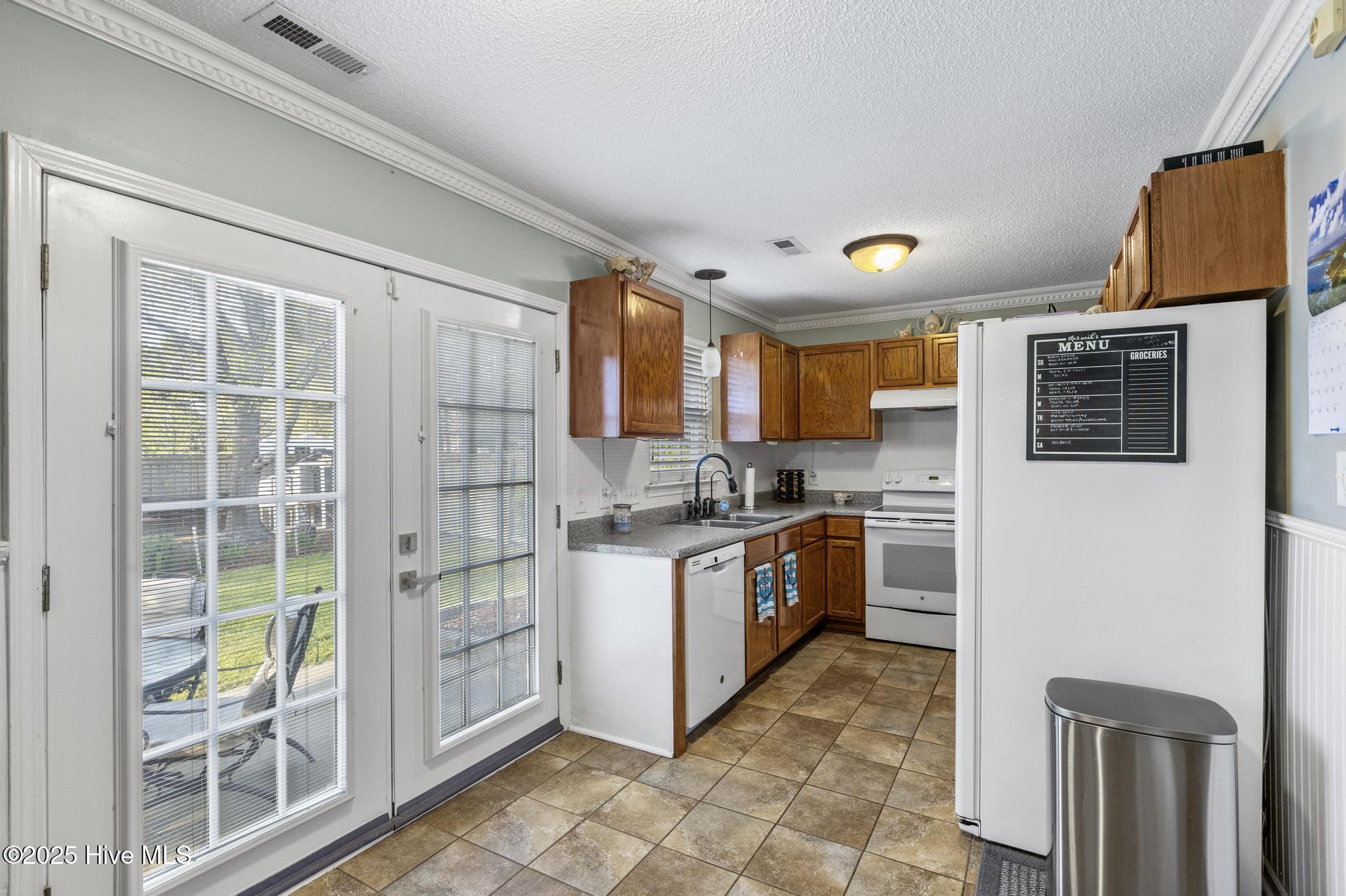 106 Hunt Drive Hubert, NC 28539 - Photo 16 of 32 IMG_2617