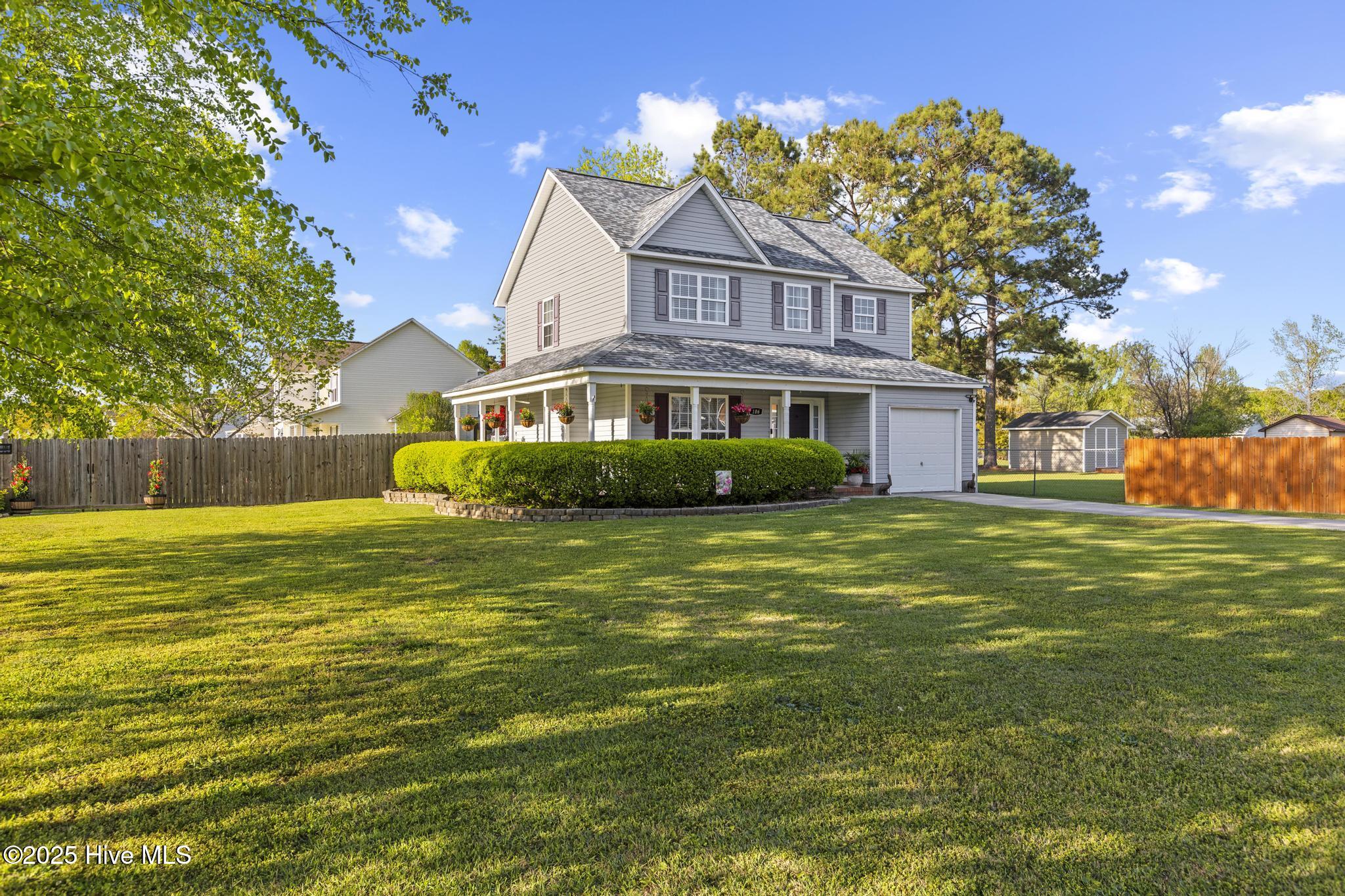 106 Hunt Drive Hubert, NC 28539 - Photo 3 of 32 IMG_2563