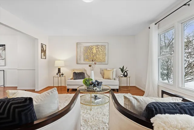 $625,000 | 312 Leeds Court, Naperville, IL 60565